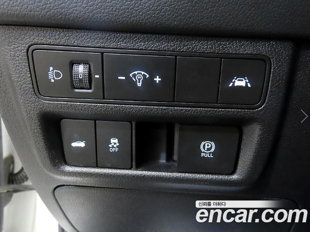 Hyundai Sonata (DN8) 2.0 LPG(rental car) Smart 2020 — фото 18