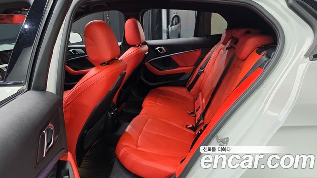 BMW 1 Series (F40) 118d M Sport 2021 — фото 11