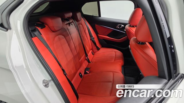 BMW 1 Series (F40) 118d M Sport 2021 — фото 12
