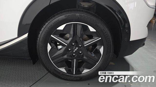 Kia EV6 Long Range 2WD Earth 2025 — фото 21