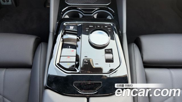 BMW 5 Series (G60) 520i M Sport 2024 — фото 9