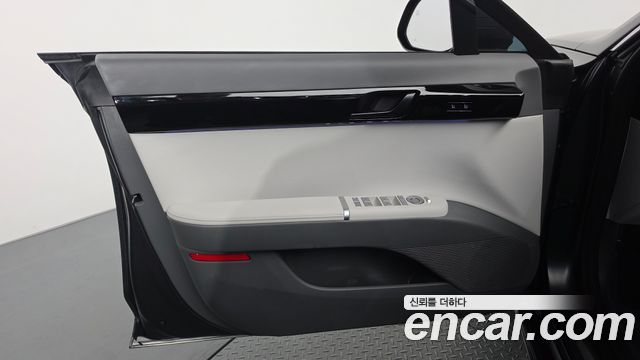 Hyundai Grandeur (GN7) 2,5 Gasoline 2WD Exclusive 2026 — фото 30