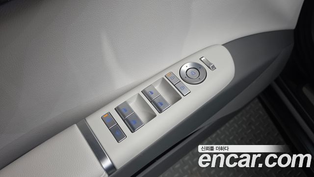 Hyundai Grandeur (GN7) 2,5 Gasoline 2WD Exclusive 2026 — фото 49