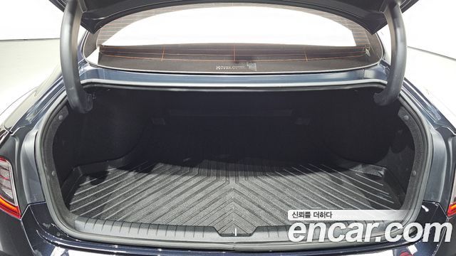 Hyundai Sonata Hybrid (DN8) Premium Millennial 2021 — фото 17