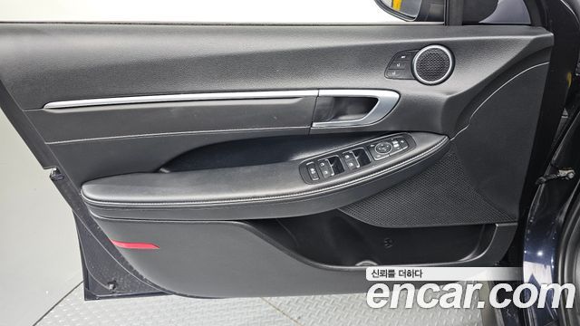 Hyundai Sonata Hybrid (DN8) Premium Millennial 2021 — фото 24