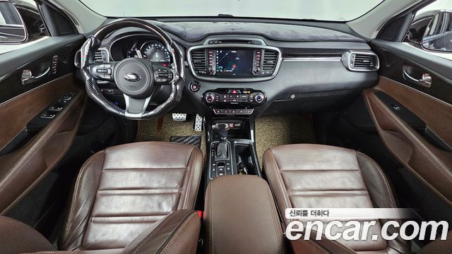 Kia Sorento Diesel 2.0 2WD Noblesse Special 2016 — фото 7
