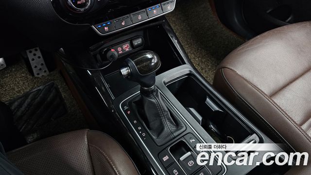 Kia Sorento Diesel 2.0 2WD Noblesse Special 2016 — фото 9
