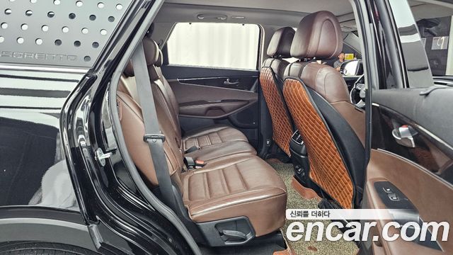 Kia Sorento Diesel 2.0 2WD Noblesse Special 2016 — фото 12