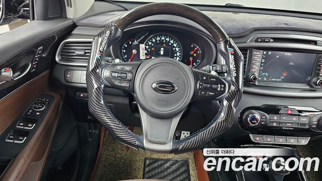 Kia Sorento Diesel 2.0 2WD Noblesse Special 2016 — фото 13