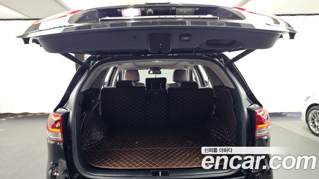 Kia Sorento Diesel 2.0 2WD Noblesse Special 2016 — фото 20