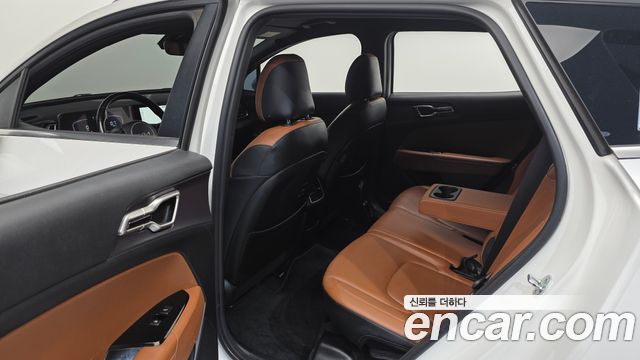 Kia Sportage (V) Gasoline 1.6 Turbo 2WD Nobleless 2022 — фото 11