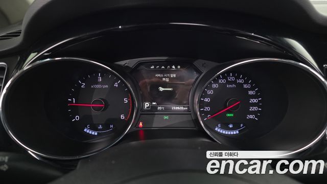 Kia Carnival 9-seater Noblesse 2016 — фото 8