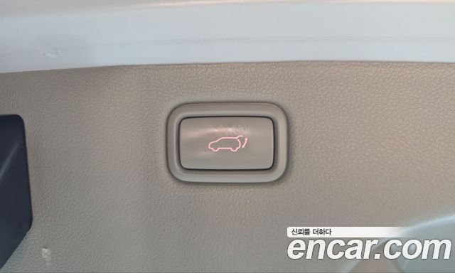 Kia Carnival 9-seater Noblesse 2016 — фото 19