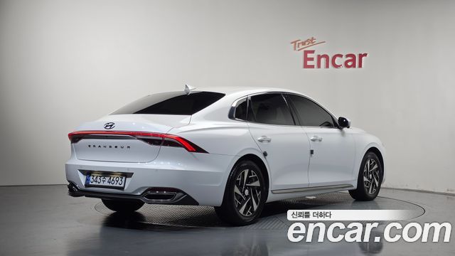 Hyundai Grandeur Hybrid (IG) Le Blanc 2022 — фото 2