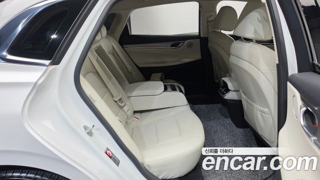Hyundai Grandeur Hybrid (IG) Le Blanc 2022 — фото 11
