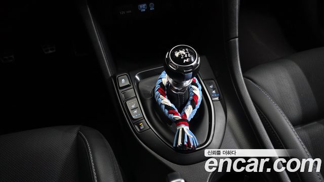 Hyundai Veloster (JS) 2.0 N 2020 — фото 9