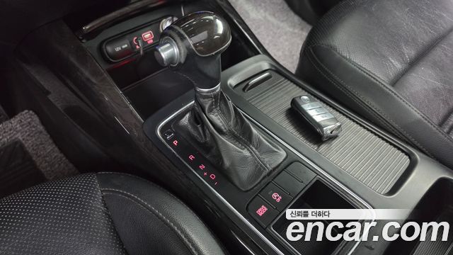 Kia Sorento Diesel 2.0 2WD Prestige 2015 — фото 9