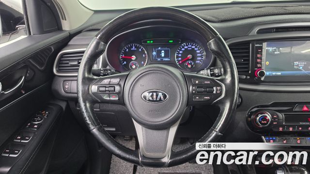 Kia Sorento Diesel 2.0 2WD Prestige 2015 — фото 14