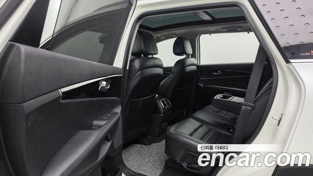 Kia Sorento Diesel 2.0 2WD Prestige 2015 — фото 28