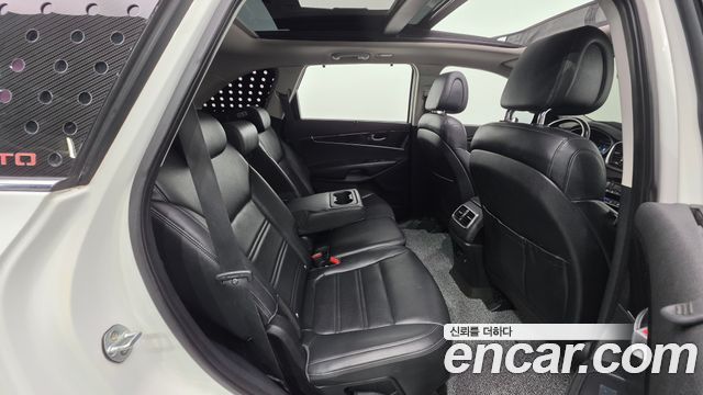 Kia Sorento Diesel 2.0 2WD Prestige 2015 — фото 30