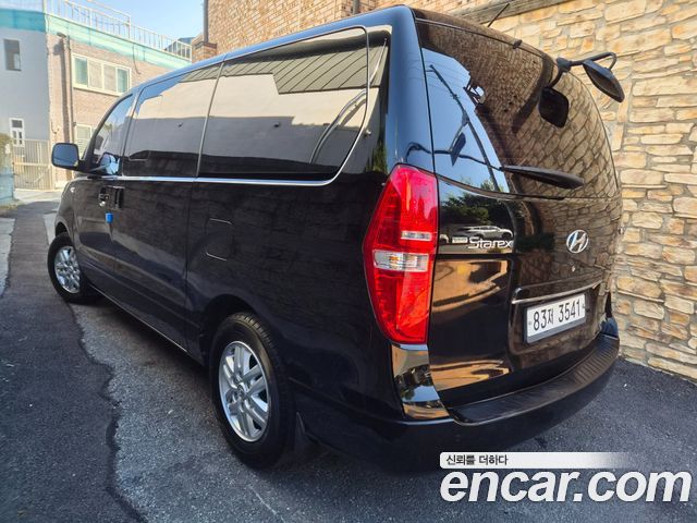 Hyundai Grand Starex Van 5-Seater Smart 2021 — фото 4
