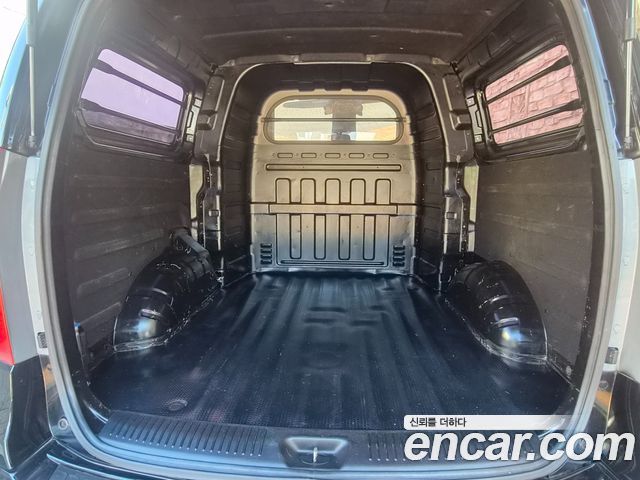 Hyundai Grand Starex Van 5-Seater Smart 2021 — фото 20