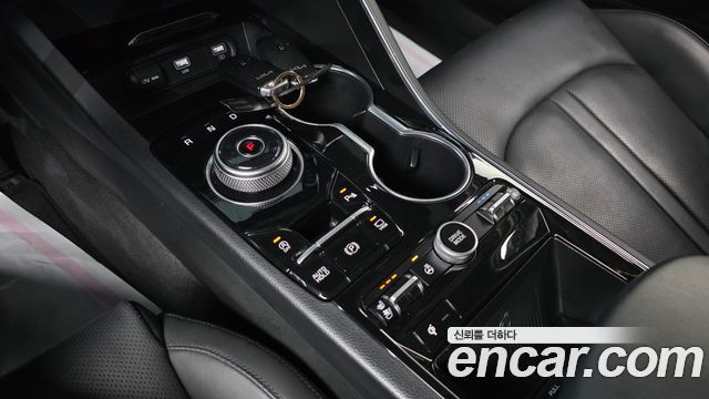 Kia K5 (III) 2.0 Noblesse 2023 — фото 9