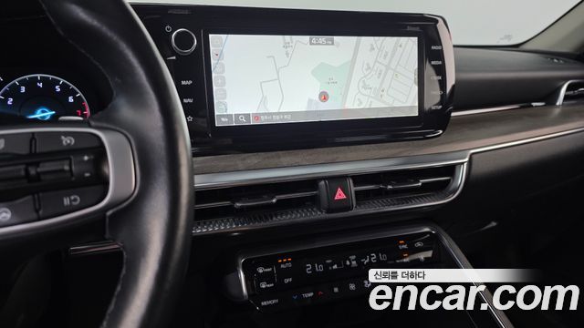Kia K5 (III) 2.0 Noblesse 2023 — фото 12