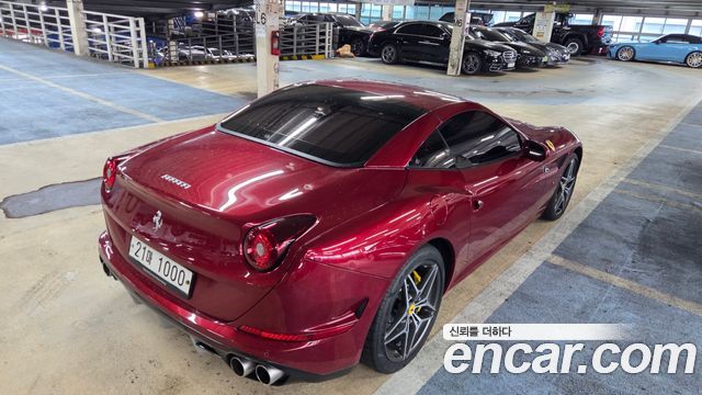 Ferrari California T 3.9 V8 2016 — фото 10