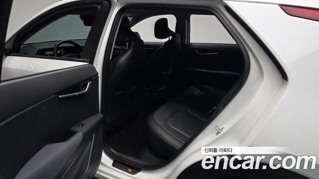 Kia Niro EV Air 2023 — фото 18