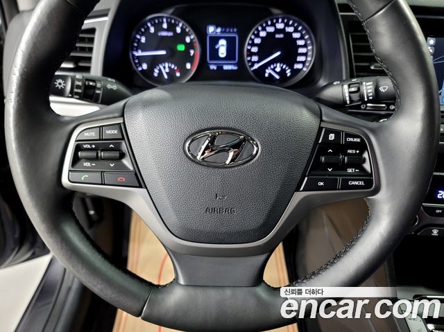 Hyundai Avante (AD) 1.6 GDI Modern 2017 — фото 15