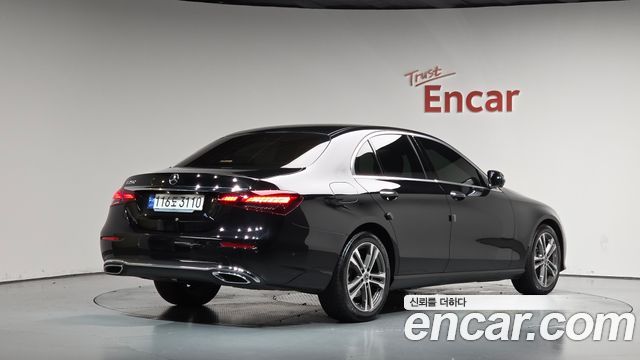 Mercedes-Benz E-Class (W213) E250 Avantgarde 2023 — фото 2