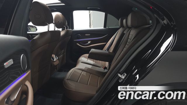 Mercedes-Benz E-Class (W213) E250 Avantgarde 2023 — фото 12