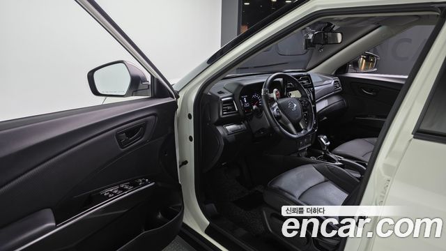 KG Mobility (SsangYong) Very New Tivoli Gasoline 1.5 2WD V1 2020 — фото 10