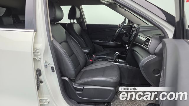 KG Mobility (SsangYong) Very New Tivoli Gasoline 1.5 2WD V1 2020 — фото 11