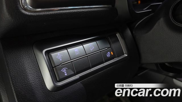 KG Mobility (SsangYong) Very New Tivoli Gasoline 1.5 2WD V1 2020 — фото 17