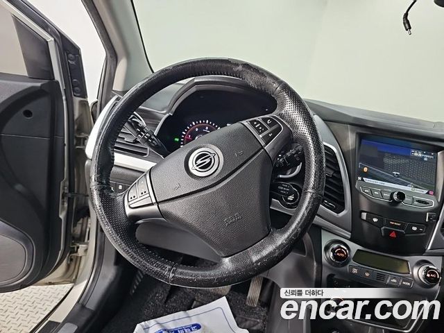 KG Mobility (SsangYong) Korando C 2.0 CVX 4WD High-Deluxe 2014 — фото 9