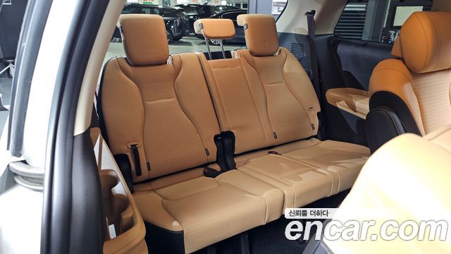 Kia Carnival (IV) Gasoline 7-Seater Signature 2023 — фото 13