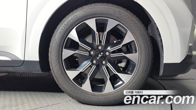 Kia Carnival (IV) Gasoline 7-Seater Signature 2023 — фото 21