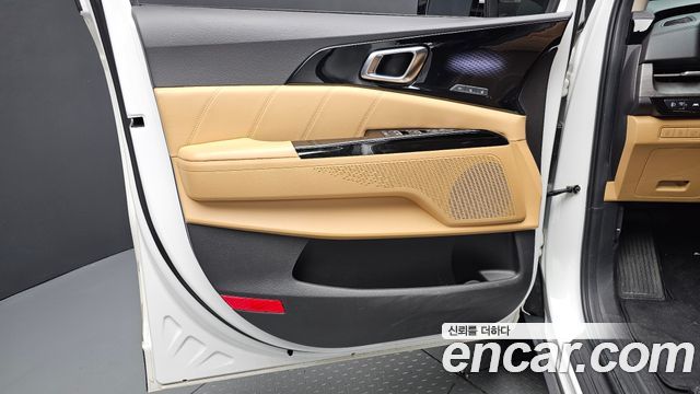 Kia Carnival (IV) Gasoline 7-Seater Signature 2023 — фото 24