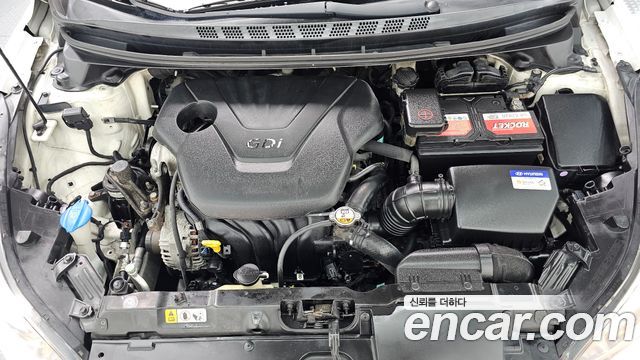 Hyundai Avante 1.6 GDi Modern Standard 2014 — фото 6