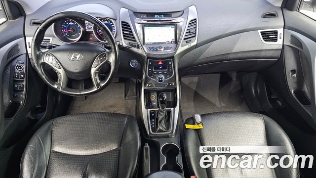 Hyundai Avante 1.6 GDi Modern Standard 2014 — фото 7