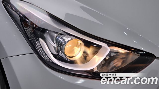 Hyundai Avante 1.6 GDi Modern Standard 2014 — фото 22
