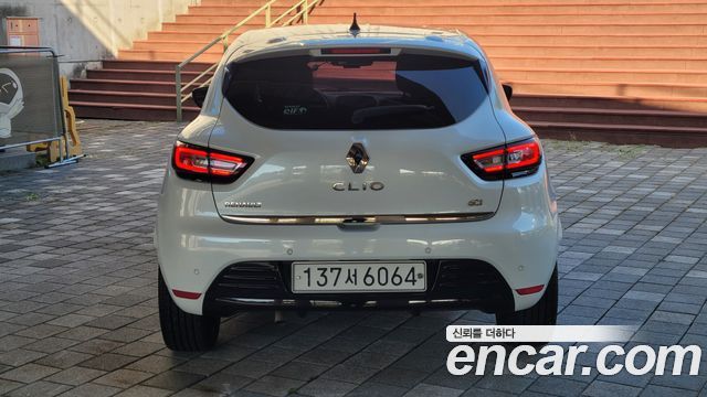 Renault Korea Clio Intens 2018 — фото 6