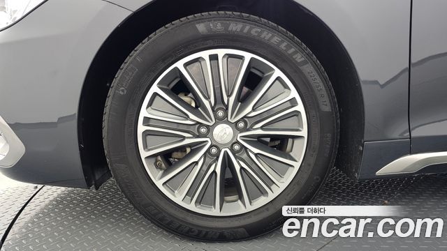 Hyundai Grandeur Hybrid (IG) Exclusive Special 2018 — фото 5