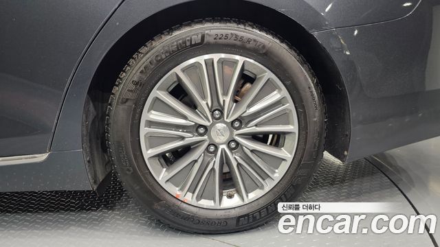 Hyundai Grandeur Hybrid (IG) Exclusive Special 2018 — фото 21