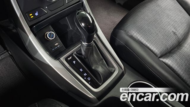 Hyundai Avante 1.6 GDi Smart Standard 2015 — фото 9
