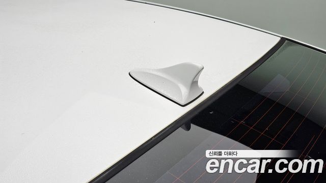 Hyundai Avante 1.6 GDi Smart Standard 2015 — фото 28
