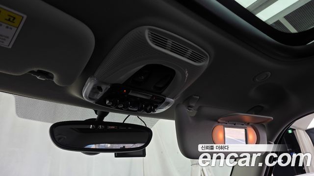 MINI Cooper D 5Door Standard 3rd 2019 — фото 17