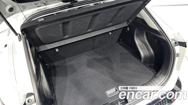 Hyundai Kona Electric (SX2) Long Range Premium 2025 — фото 31
